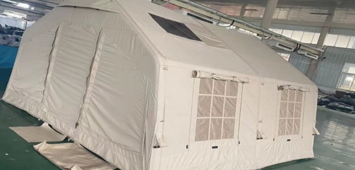 INFLATABLE TENT